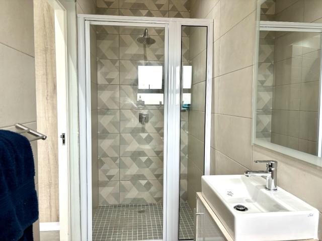 3 Bedroom Apartment / Flat To Rent in Humewood