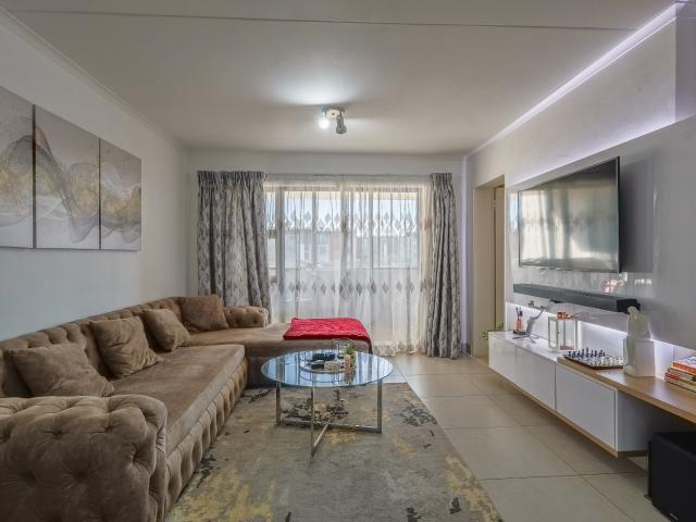 3 Bedroom Apartment / Flat To Rent in Irene