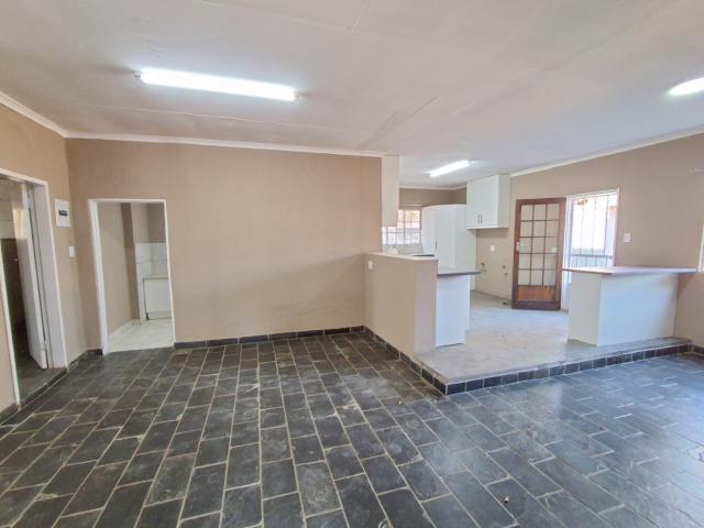3 Bedroom Apartment / Flat To Rent in Marister