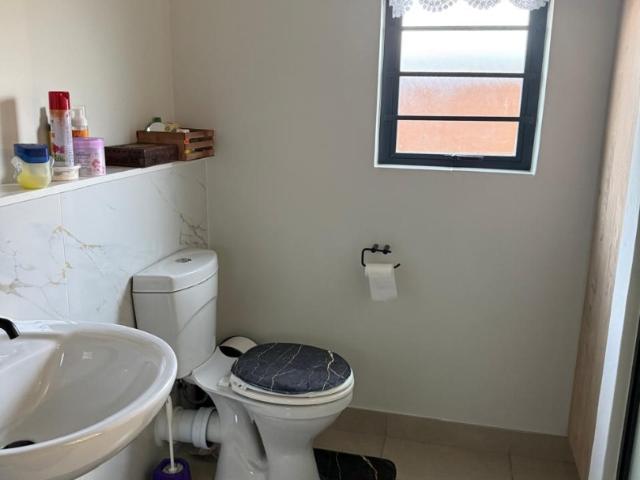 3 Bedroom Apartment / Flat To Rent in Mooikloof Glen
