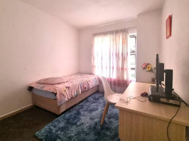 3 Bedroom Apartment / Flat To Rent in Mulbarton