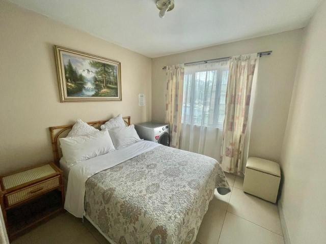 3 Bedroom Apartment / Flat To Rent in North Beach