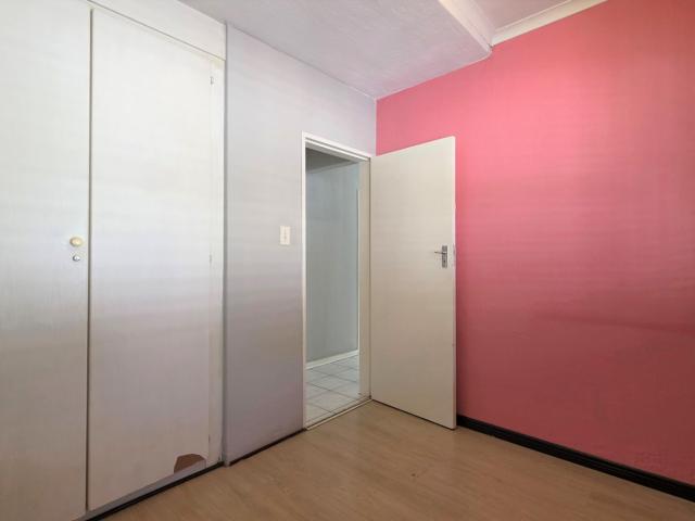 3 Bedroom Apartment / Flat To Rent in North Riding