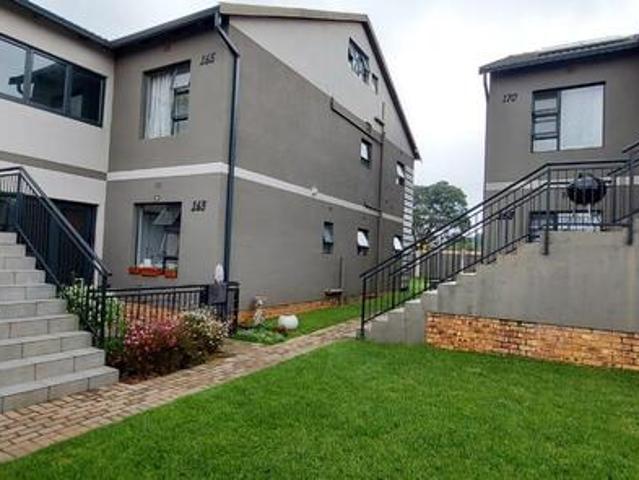 3 Bedroom Apartment / Flat to Rent in Norton Home Estate
