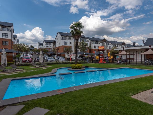 3 Bedroom Apartment / Flat To Rent in Olivedale