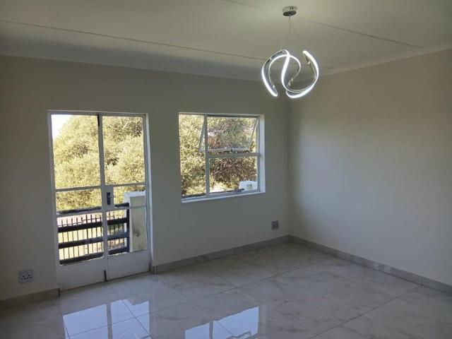 3 Bedroom Apartment / Flat to Rent in Paradise