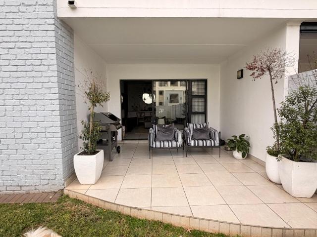 3 Bedroom Apartment / Flat To Rent in Petervale