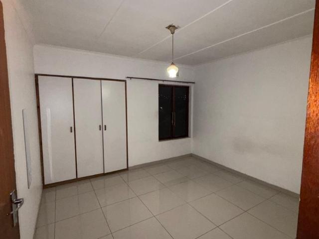 3 Bedroom Apartment / Flat To Rent in Silverglen