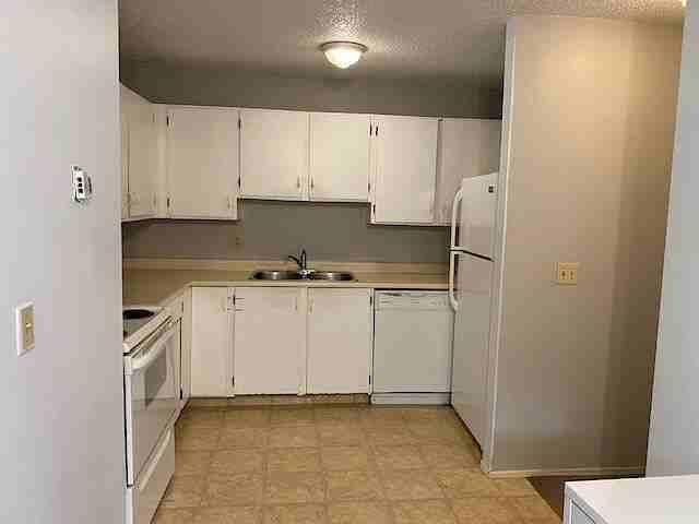 3 Bedroom Apartment for Rent at 1920 28 St Sw, Calgary, AB T3E 2H2 Killarney
