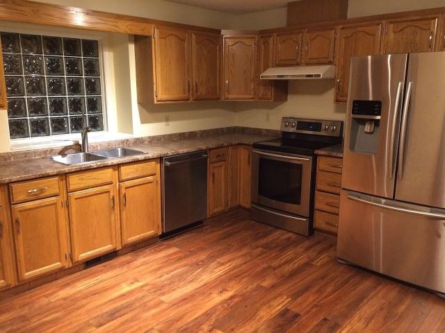 3 Bedroom Apartment for Rent at 10435 67 Ave Nw, Edmonton, AB T6H 1L2 Allendale