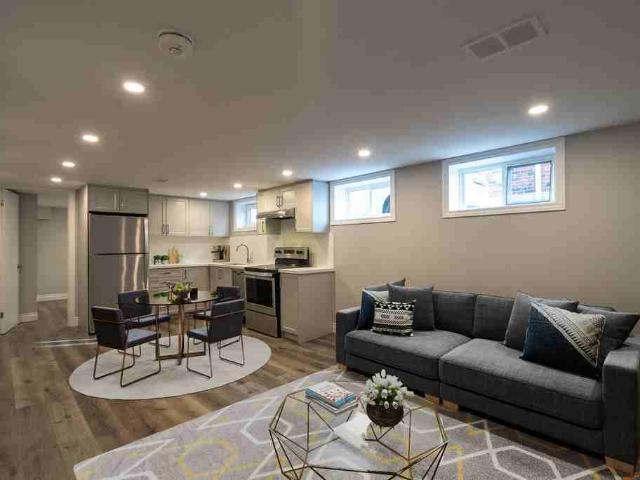 3 Bedroom Apartment for Rent at 104 East 41st St, Hamilton, ON L8T 2Z7