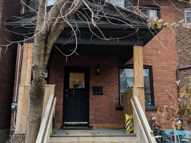 3 Bedroom Apartment for Rent at 1054 Dovercourt Rd, Toronto, ON M6H 2X8 Dovercourt Park