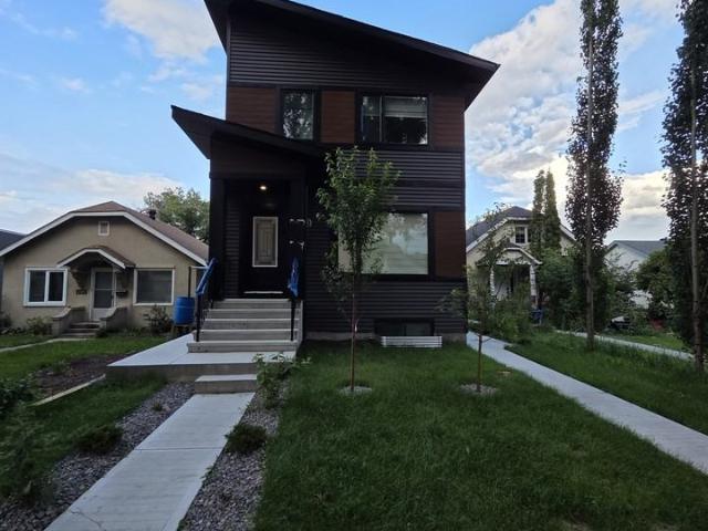 3 Bedroom Apartment for Rent at 11521 67 St Nw, Edmonton, AB T5B 1L6 Highlands