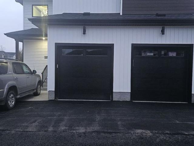 3 Bedroom Apartment for Rent at 130 Hawks Ridge Blvd Nw, Edmonton, AB T5S 0T2