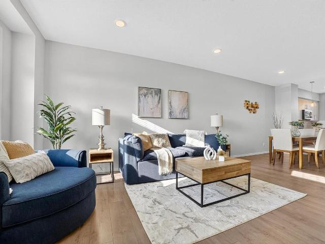 3 Bedroom Apartment for Rent at 2047 Maple Rd Nw, Edmonton, AB T6T 2T1 Maple