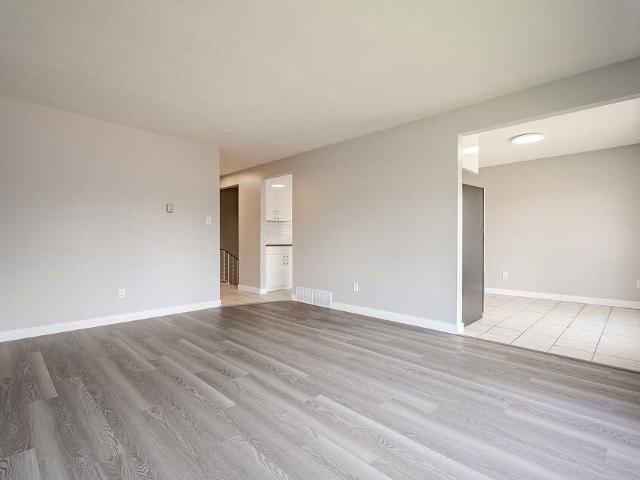 3 Bedroom Apartment for Rent at 424 Sabrina Rd Sw, Calgary, AB T2W 1P9 Southwood