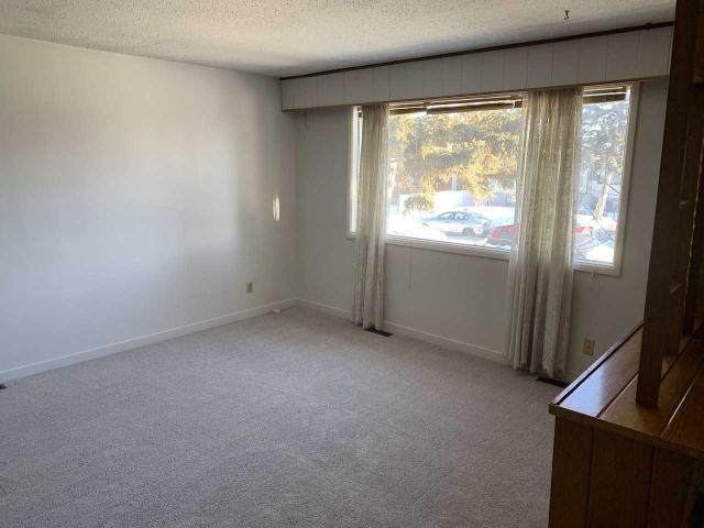 3 Bedroom Apartment for Rent at 911 37 St Se, Calgary, AB T2A 1C9 Forest Heights