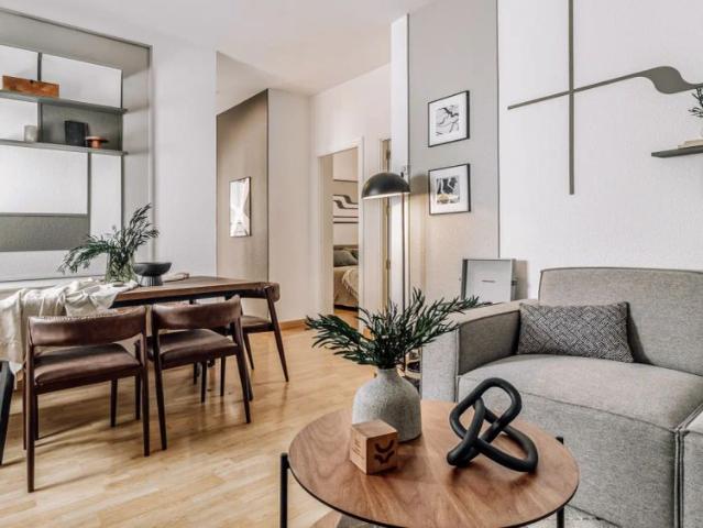 3 bedroom apartment for rent in Niño Jesús, perfect for professionals