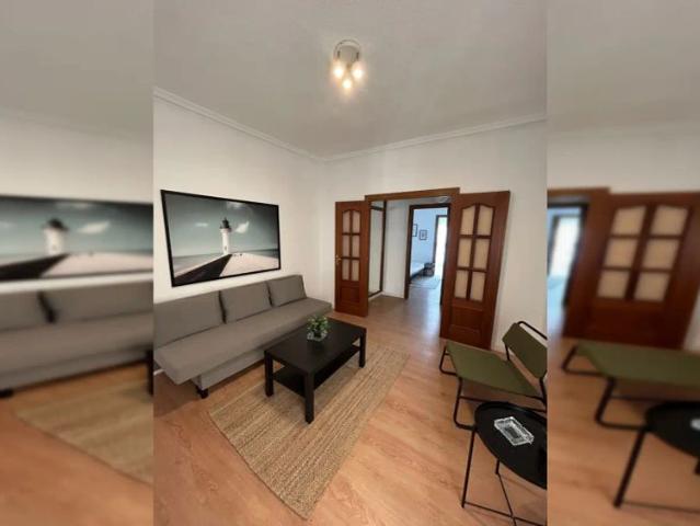 3 bedroom apartment for rent in Opañel, bills included