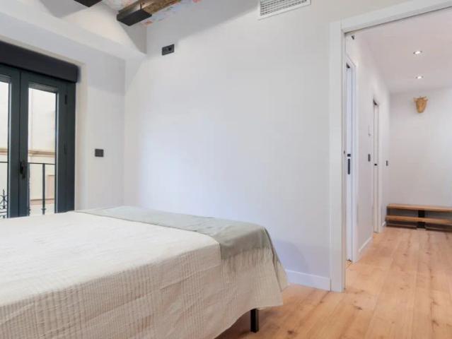 3 bedroom apartment for rent in Alfalfa, bills included