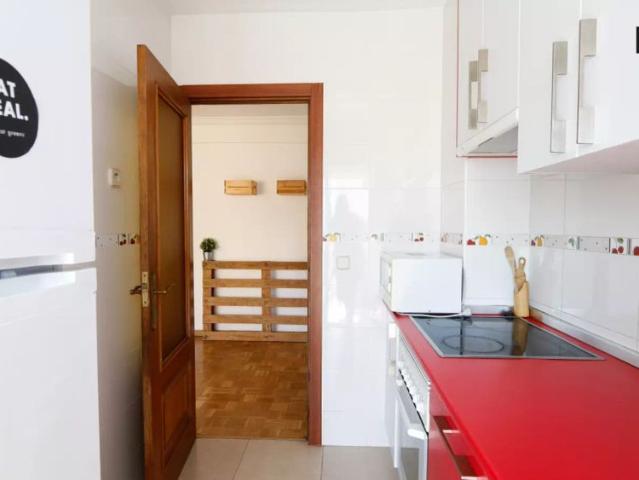 3 bedroom apartment for rent in Aluche, Madrid perfect for professionals