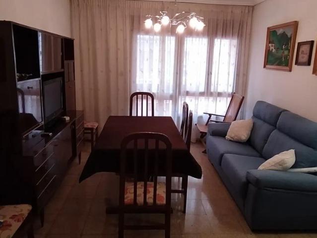 3 bedroom apartment for rent in Burjassot