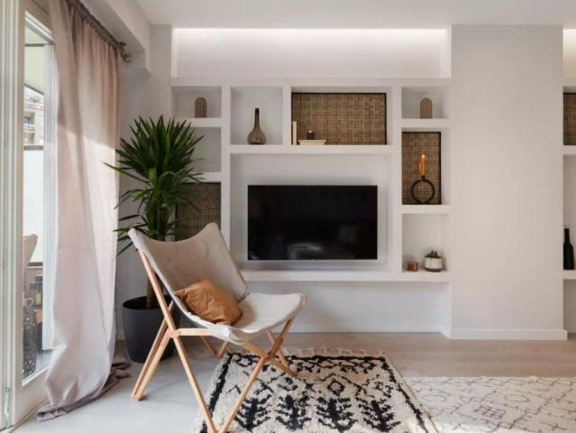 3 bedroom apartment for rent in Barcelona