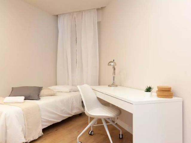 3 bedroom apartment for rent in Barcelona