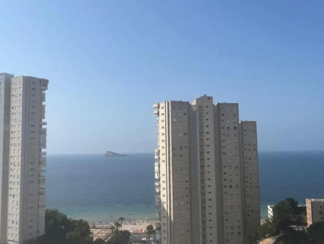 3 bedroom apartment for rent in Benidorm, all bills included