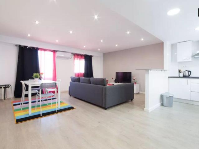 3 bedroom apartment for rent in Cabanyal Canyamelar