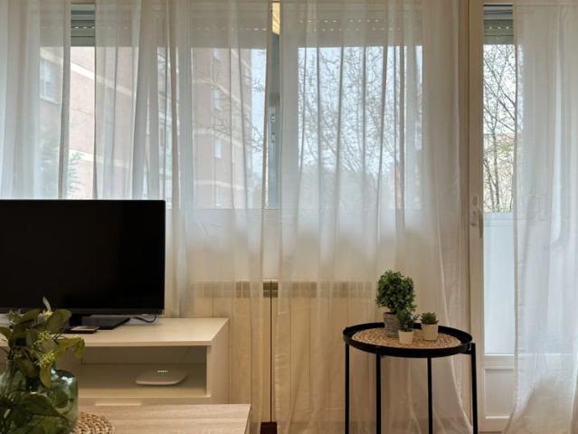 3 bedroom apartment for rent in Campamento, Madrid