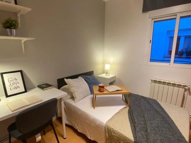 3 bedroom apartment for rent in Casco Histórico de Vicálvaro, Madrid