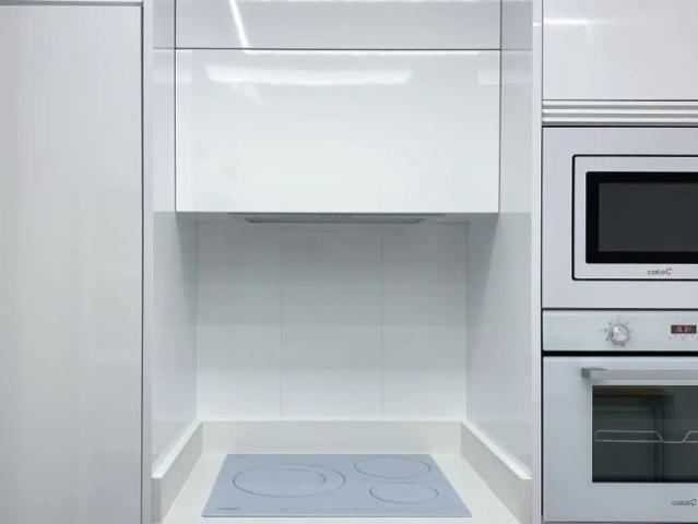 3 bedroom apartment for rent in Cortes, all bills included