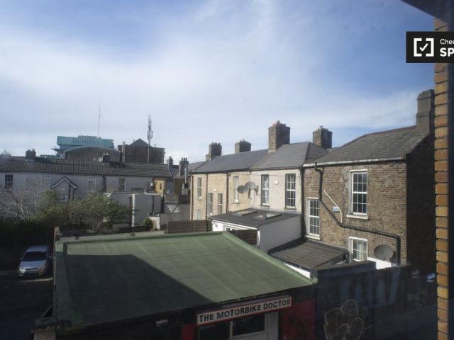 3 bedroom apartment for rent in Docklands South, Dublin
