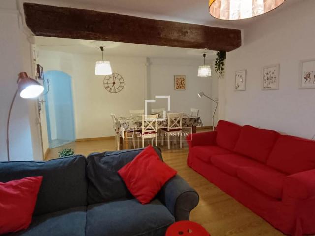 3 Bedroom apartment for rent in El Carmen, Valencia