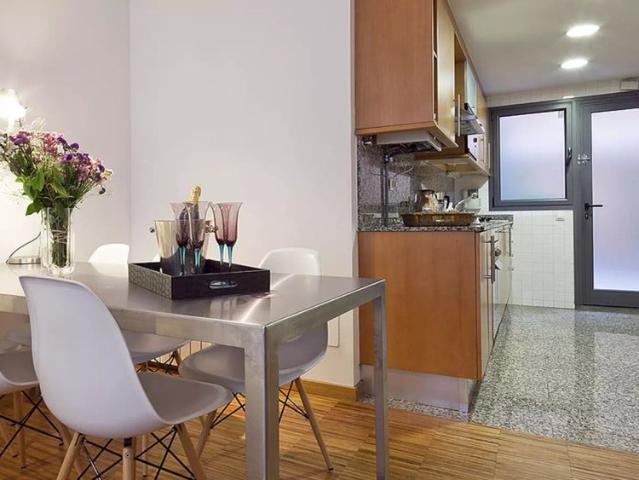 3 bedroom apartment for rent in El Putget i Farró