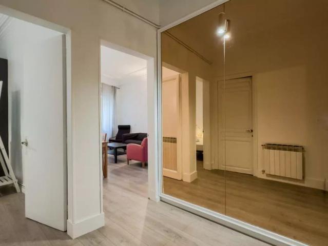 3 bedroom apartment for rent in El Raval