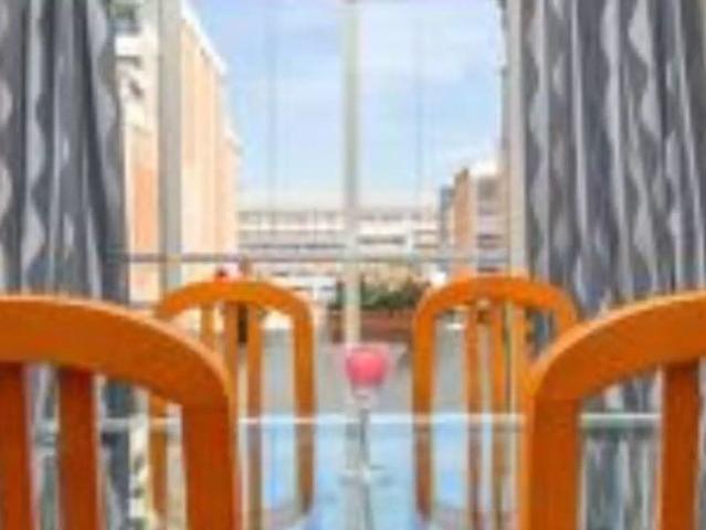 3 bedroom apartment for rent in La Nova Esquerra de l'Eixample, bills included