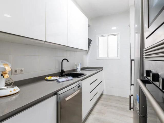 3 bedroom apartment for rent in La Trinidad Este, bills included