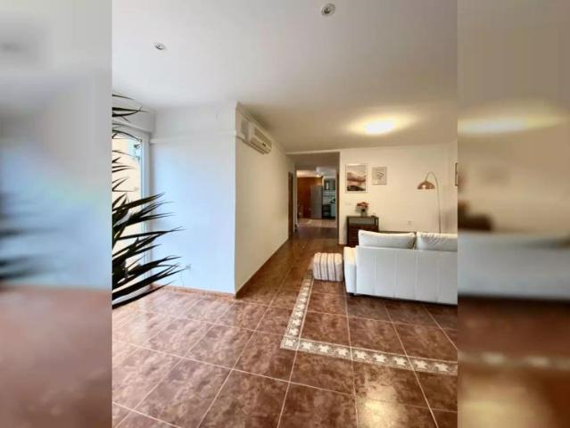3 bedroom apartment for rent in L'Illa Perduda, pets allowed