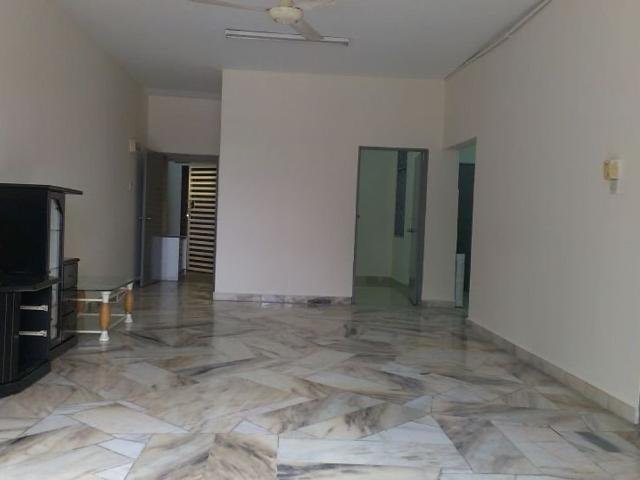 3 Bedroom Apartment for rent in Petaling Jaya, Selangor