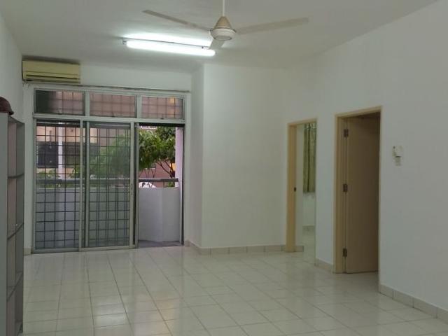 3 Bedroom Apartment for rent in Petaling Jaya, Selangor