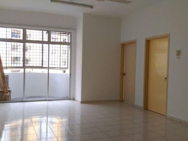 3 Bedroom Apartment for rent in Petaling Jaya, Selangor