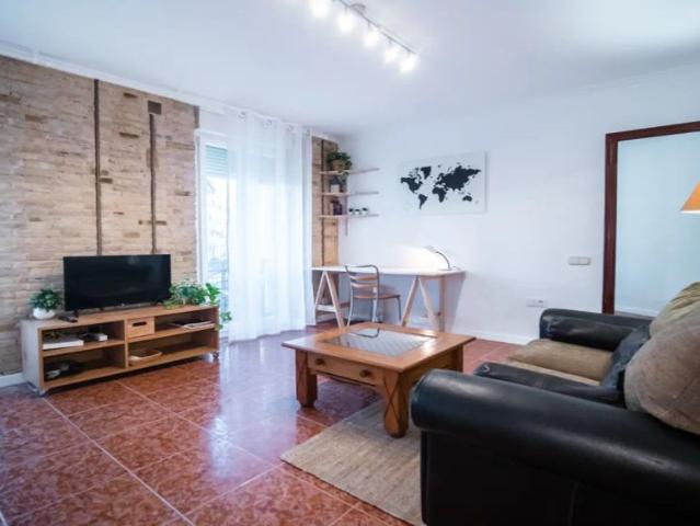 3 bedroom apartment for rent in Russafa, Valencia