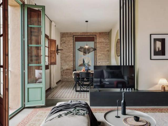 3 bedroom apartment for rent in Sant Pere Santa Caterina i la Ribera