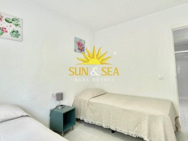 3 BEDROOM APARTMENT FOR RENT IN TORREVIEJA ALICANTE