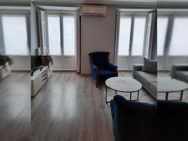 3 bedroom apartment for rent in Trafalgar, bills included