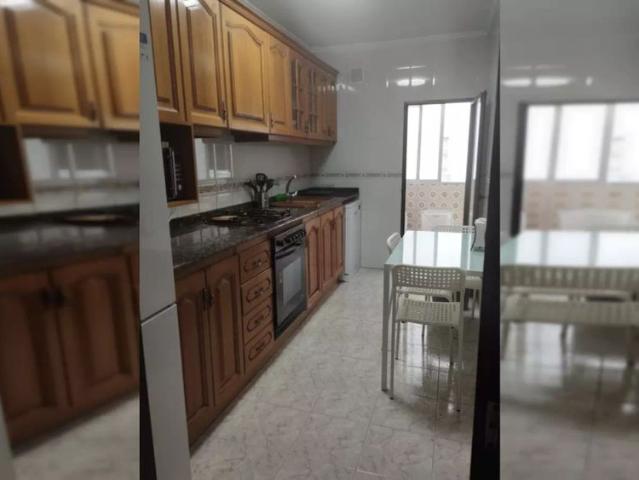 3 bedroom apartment for rent in Valencia