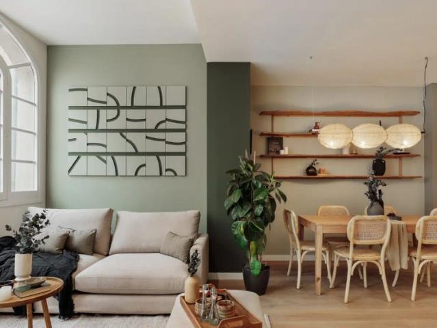 3 bedroom apartment for rent in Vila de Gràcia, professionals only