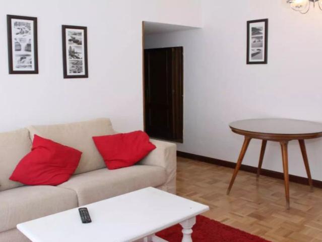 3 bedroom apartment for rent in Vista Alegre
